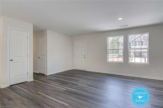 Building Photo - 3155 Misty Ridge Dr