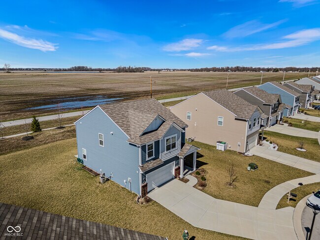 Building Photo - 144 Bluestem Ln