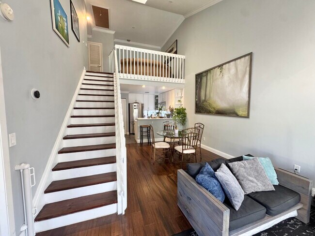 Building Photo - 7174 Sportsman Dr