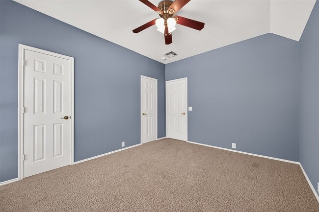 Building Photo - 16411 Canyon Chase Dr