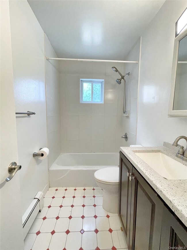 Building Photo - 92 Osborne Hill Rd