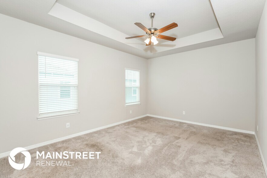 Building Photo - 517 Venetian Palms Blvd