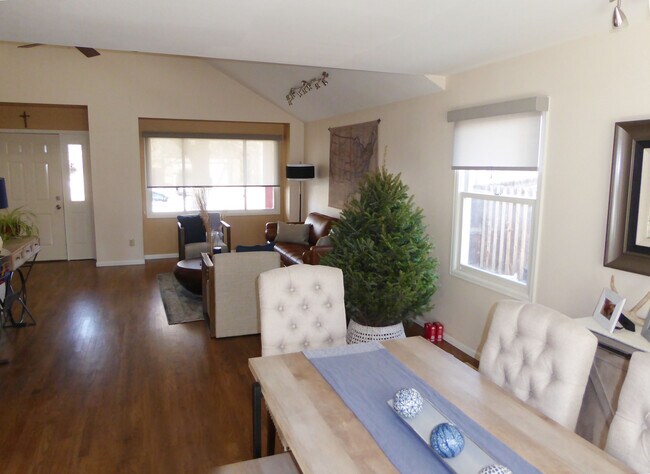 Building Photo - 4429 Monte Carlo Dr