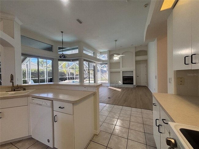 Building Photo - 3921 Talah Dr