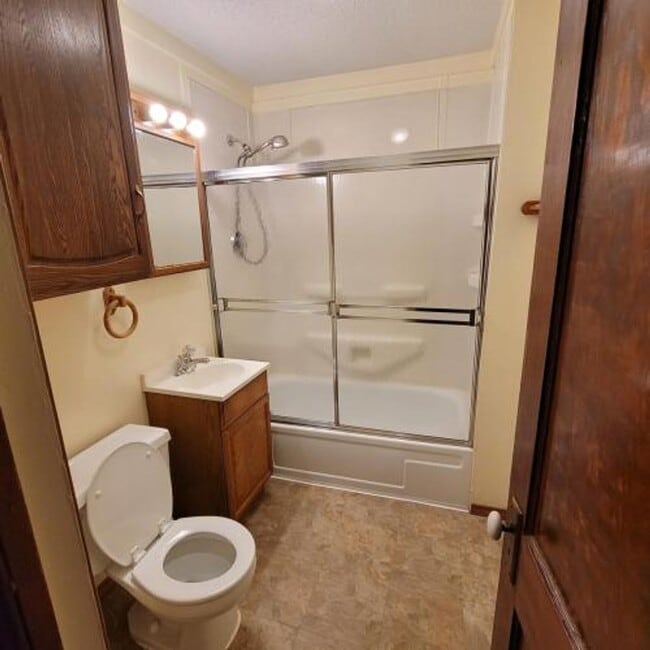 Building Photo - Single Family House 2BR-1BA - Villa Ridge MO