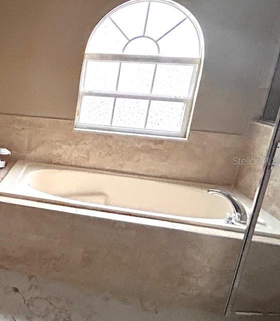 Building Photo - 843 Ognon Ct