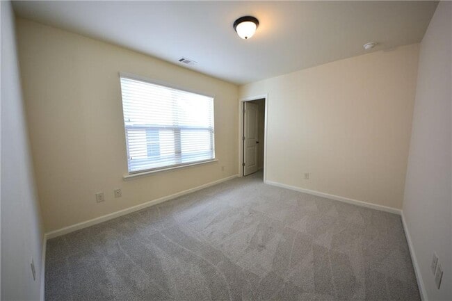 Building Photo - 2119 Baywood Tree Ln SW