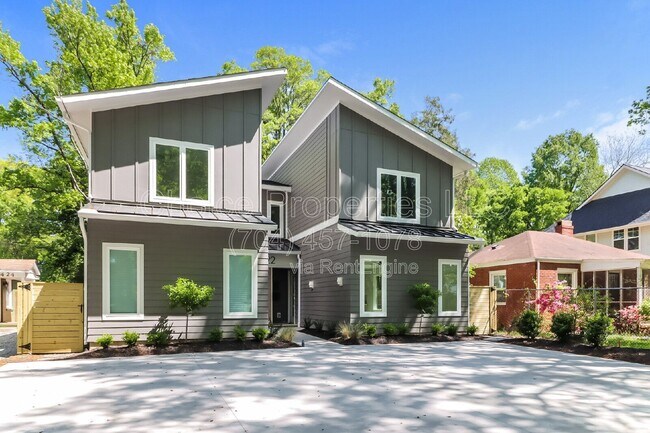 Building Photo - 422 Sylvania Ave