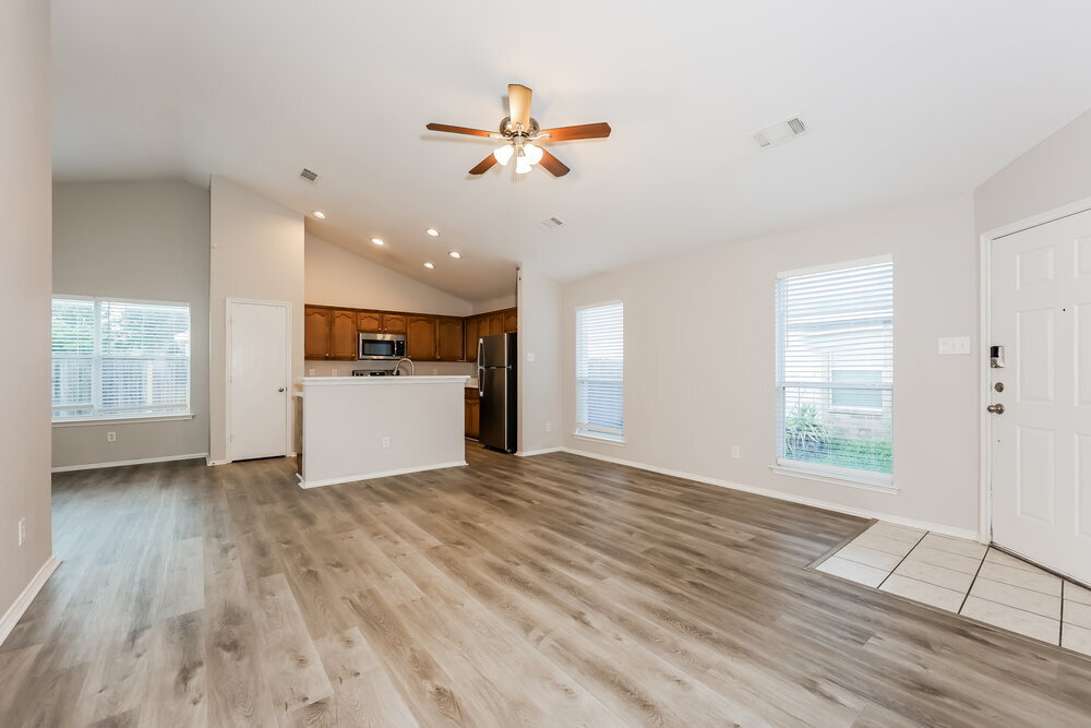 Building Photo - 1108 Boxwood Dr