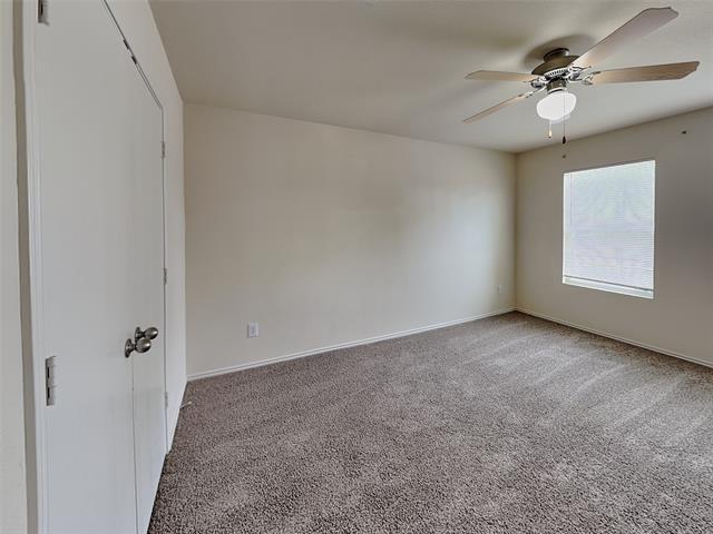 Building Photo - 708 Moss Glen Trail