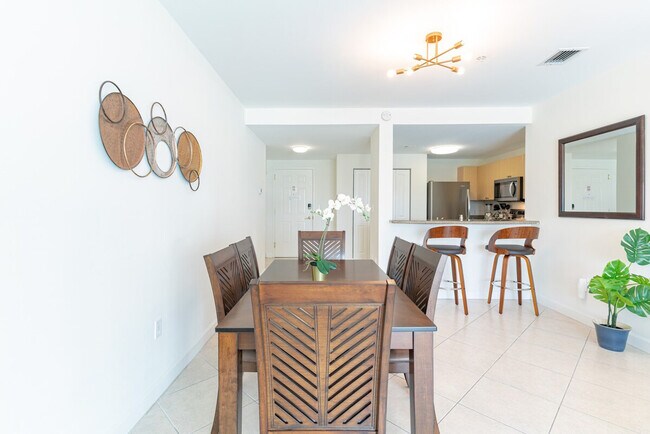 Building Photo - 3256 SW 22nd Terrace