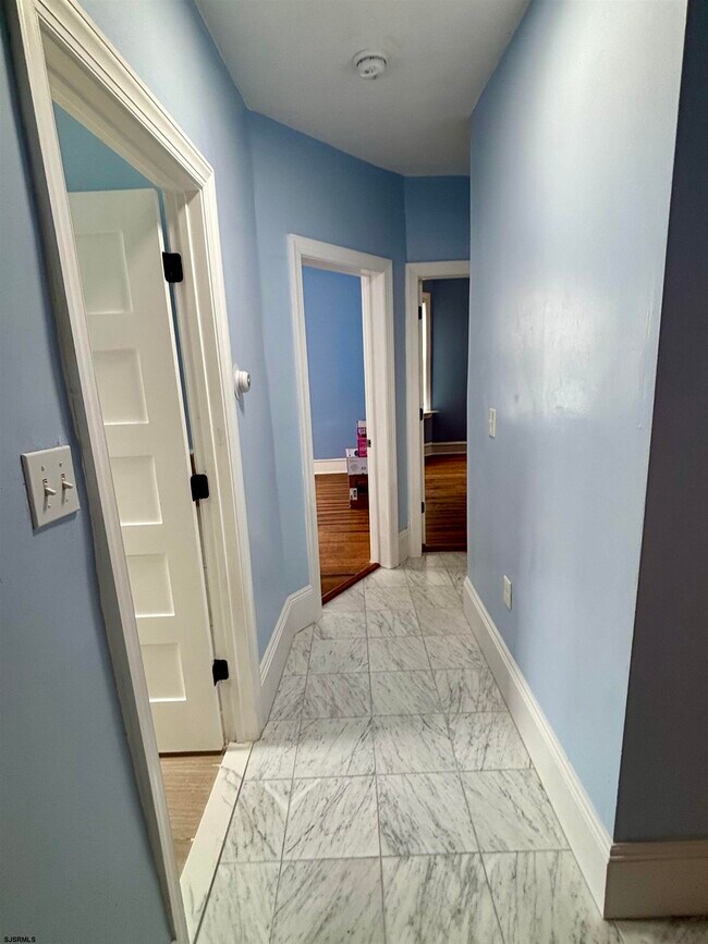 Building Photo - 4800 Ventnor Ave