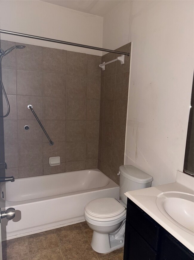 Building Photo - 7534 Abbey Point Ln