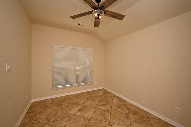 Building Photo - 3111 Keystone Square Ln