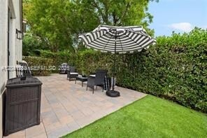 Building Photo - 18755 SW 27th Ct