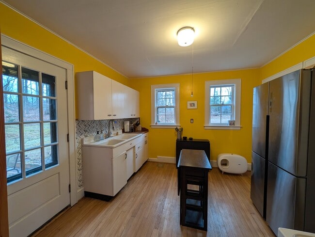 Building Photo - 17 Pratt St