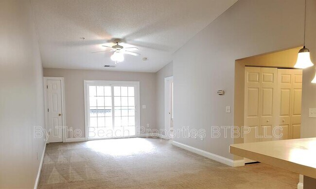 Primary Photo - 6010 Dick Pond Rd