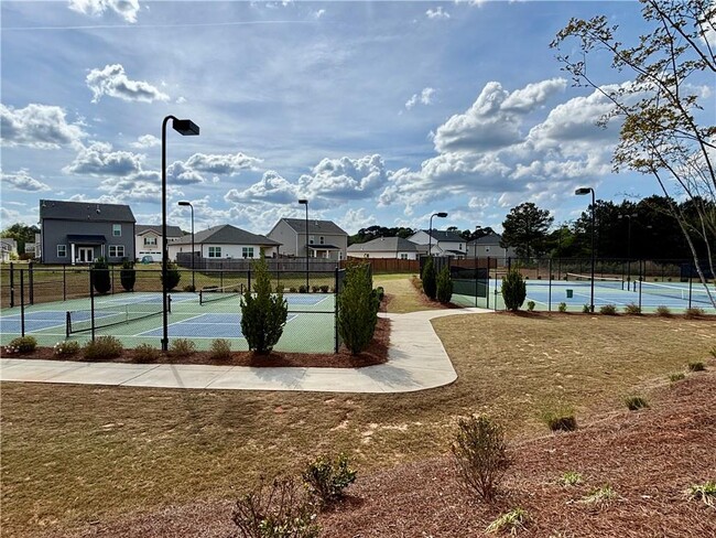 Building Photo - 95 Condor Ct