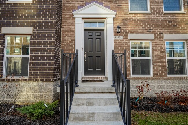 Building Photo - 13775 Boiler Pl