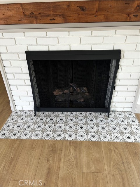 Building Photo - 717 Serpentine Dr