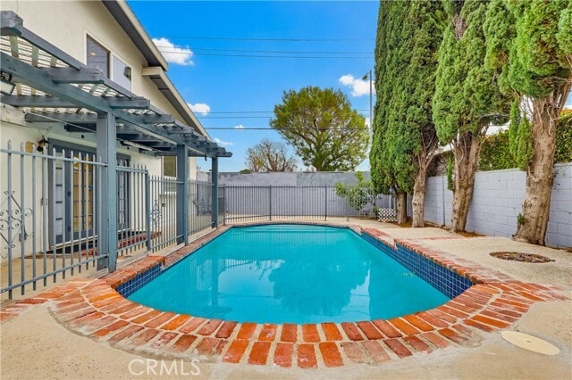 Building Photo - 18102 Hatteras St