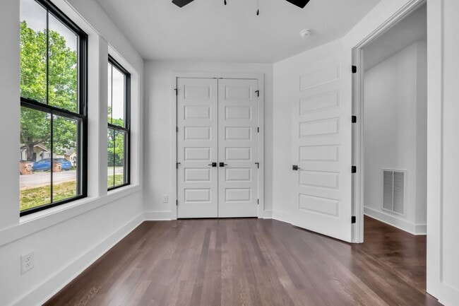 Building Photo - Modern Luxury Living in East Nashville