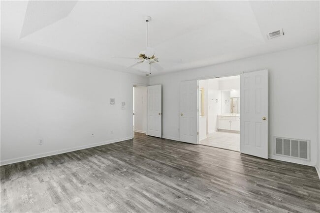 Building Photo - 6430 Barwick Ln