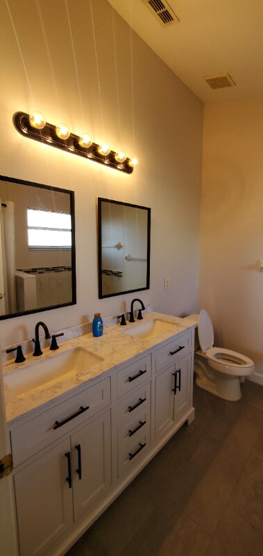 Building Photo - 2321 Monaco Cove Cir