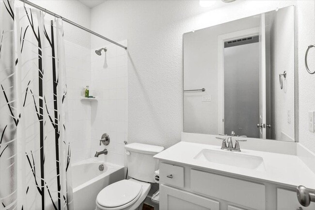 Building Photo - 849 Whitetail Dr