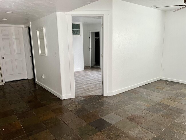 Building Photo - 1461 W 3895 S