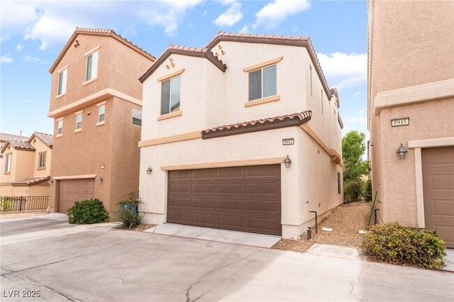 Building Photo - 8941 Glass Gallery Ct