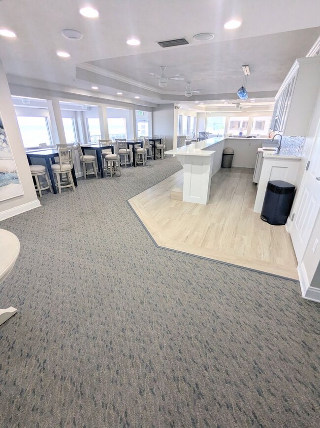 Building Photo - Ocean Front Fully Furnished