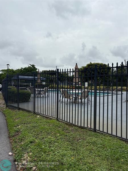 Building Photo - 8411 Lagos De Campo Blvd