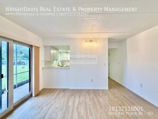 Building Photo - 8801 Bay Pointe Dr