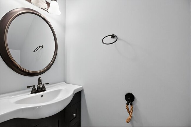 Building Photo - New Interior Upgrades 3 Bedroom Duplex wit...