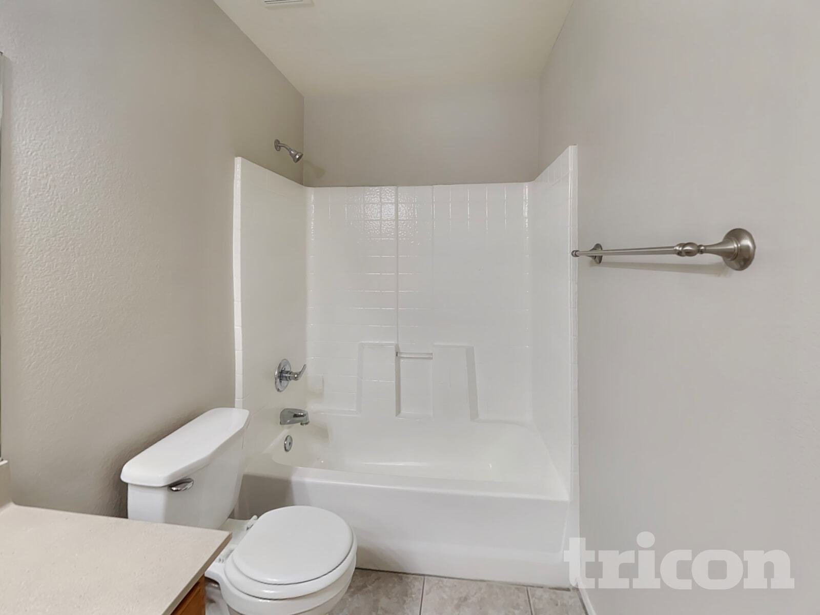 Building Photo - 5521 N 103rd Dr