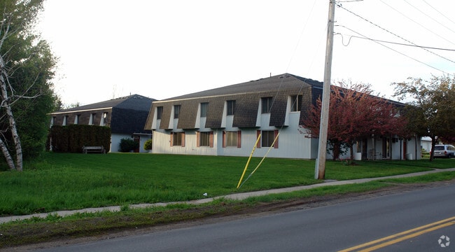 Building Photo - Northgate Apartments