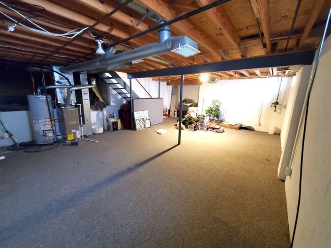 Building Photo - 4881 Arbormont Rd