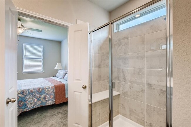 Building Photo - 105 Tucana St