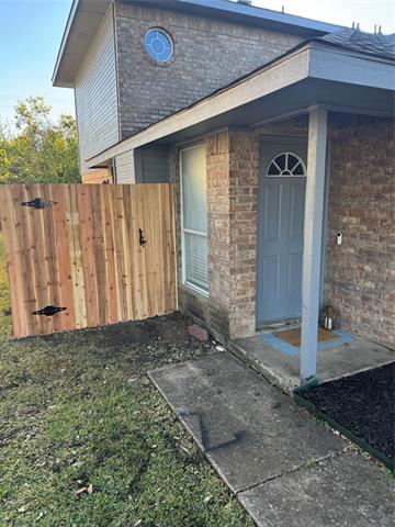 Building Photo - 2808 Sunset Strip Dr