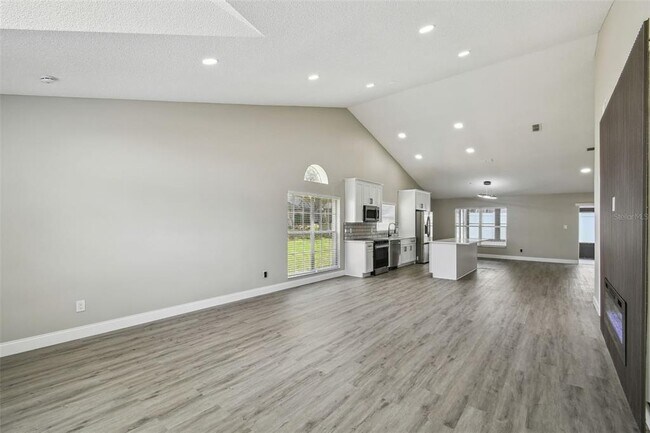 Building Photo - 1317 Ravida Woods Dr
