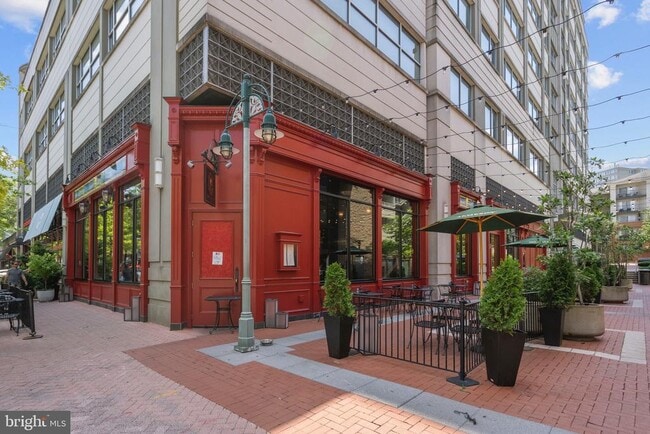 Building Photo - 4676 36th St S