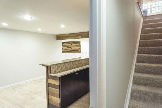Building Photo - 7492 Fairfield Lakes Dr