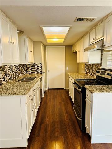 Building Photo - 3013 Abston Dr