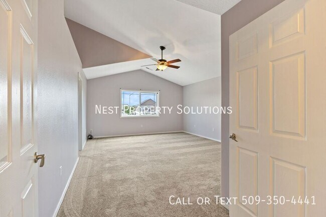 Building Photo - 542 S Driftwood Ln