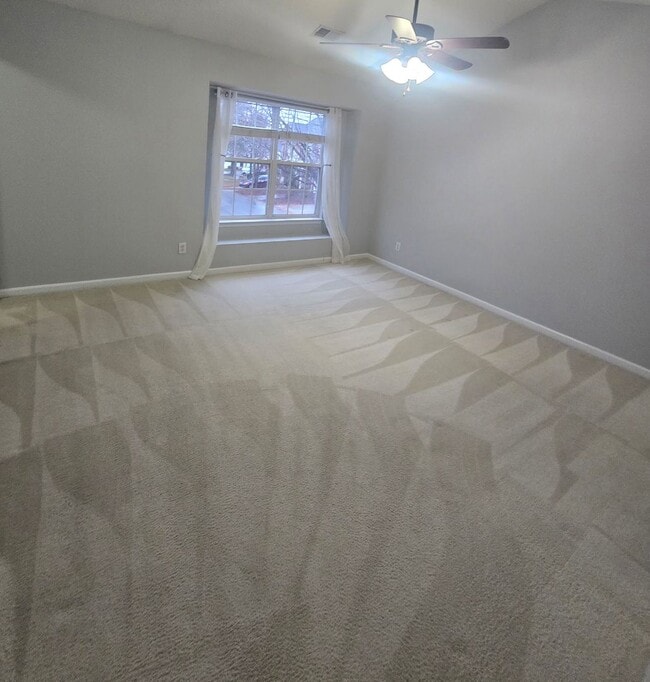 Building Photo - Keswick Place Townhome