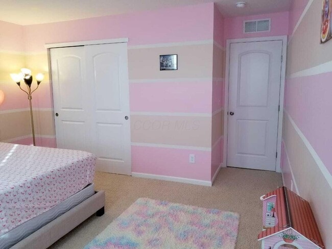 Building Photo - 336 Braxton St