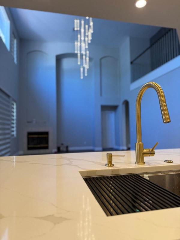 Building Photo - 11805 Holly Creek Dr