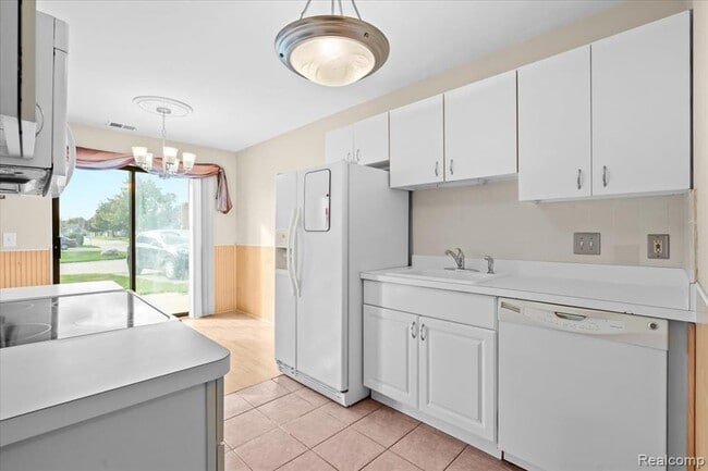 Building Photo - 50105 N Jimmy Ct