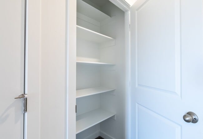 Building Photo - Townhome in Long Valley Community